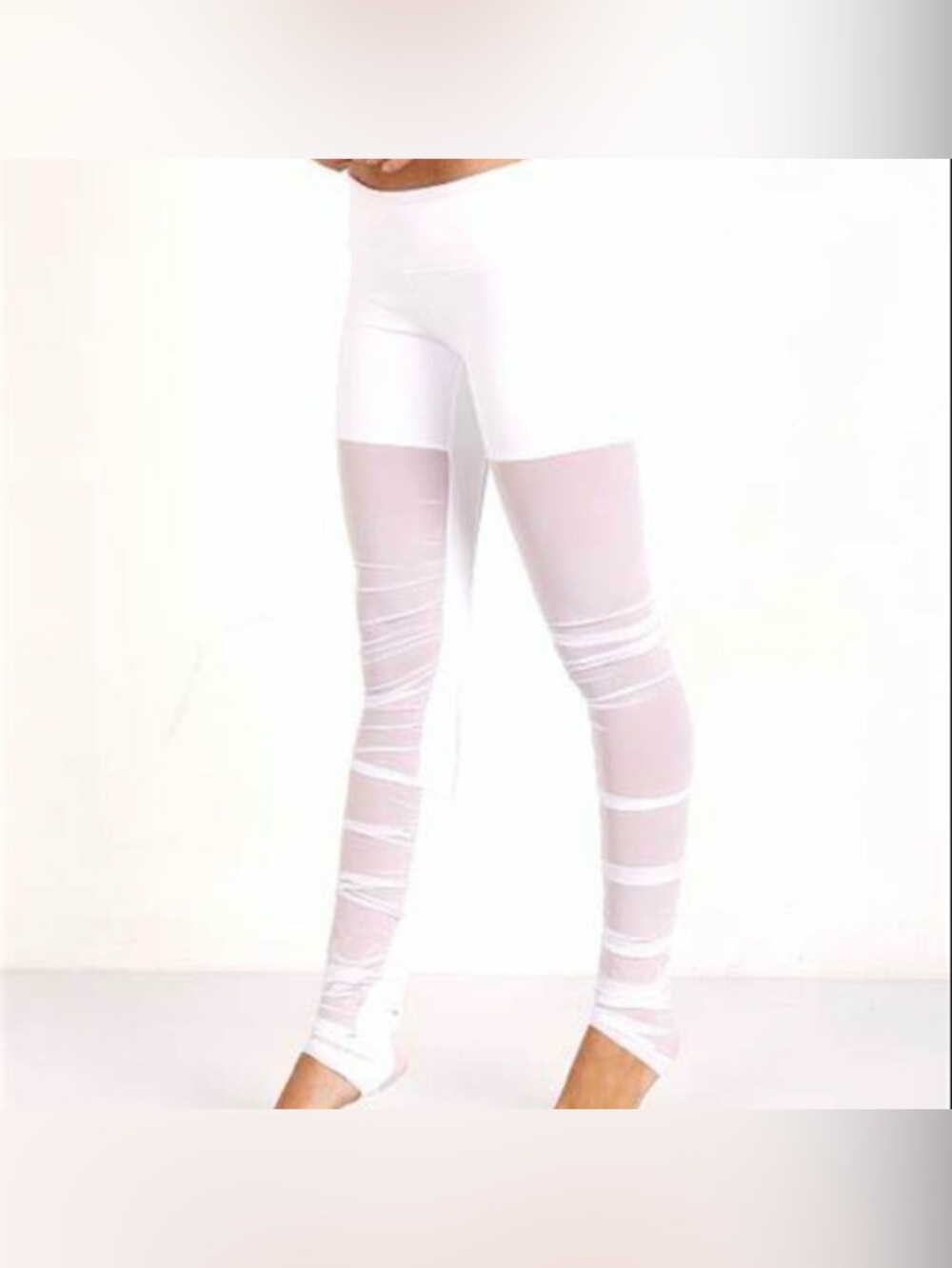 Alo Yoga Goddess Leggings White Ruched Mesh Sheer Athleisure High Wasit, SMALL - Picture 3 of 6